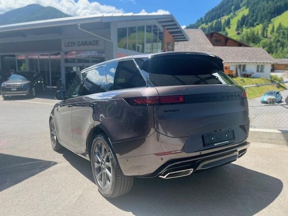 Vehicle image 3 Vehicle image 3