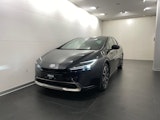 First vehicle image