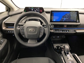 Vehicle image TOYOTA Prius 2.0 Plug-In-Hybrid Premium