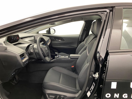 TOYOTA Prius 2.0 Plug-In-Hybrid Premium 1