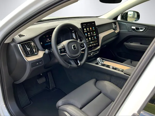 Volvo XC60 2.0 T8 TE Plus Dark eAWD