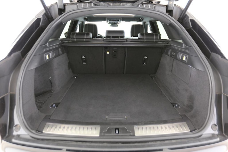 Vehicle image LAND ROVER RANGE ROVER VELAR