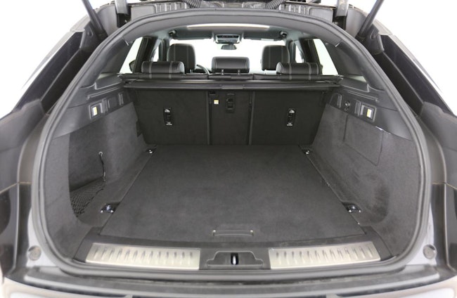 Vehicle image 9 Vehicle image 9