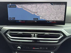 BMW 330e xDrive SAG Touring