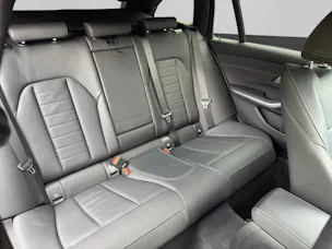 BMW 330e xDrive SAG Touring