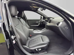 BMW 330e xDrive SAG Touring