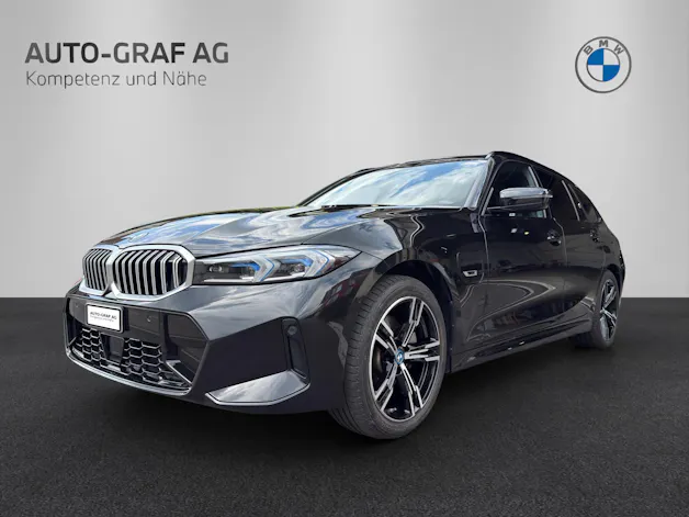 BMW 330e xDrive SAG Touring