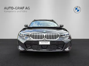 BMW 330e xDrive SAG Touring