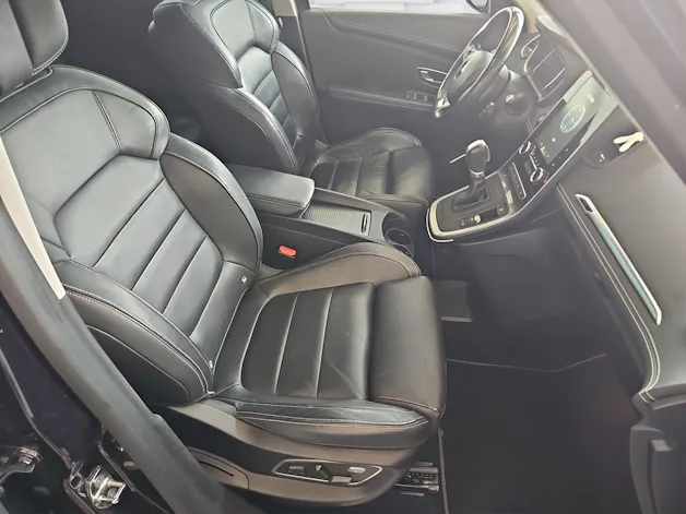 Renault Scénic 1.3 TCe 160 Initiale EDC