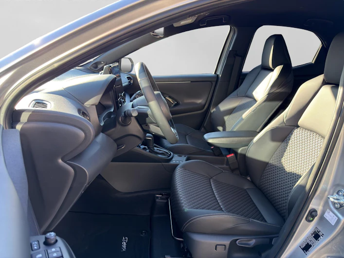 immagine del veicolo TOYOTA YARIS