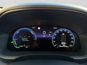 immagine del veicolo TOYOTA Yaris 1.5 VVT-i HSD Premium