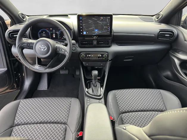 Toyota Yaris 1.5 VVT-i HSD Premium