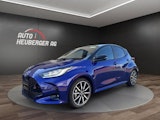 First vehicle image