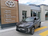 First vehicle image