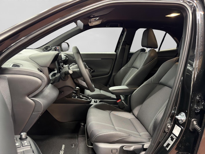 Vehicle image TOYOTA YARIS CROSS