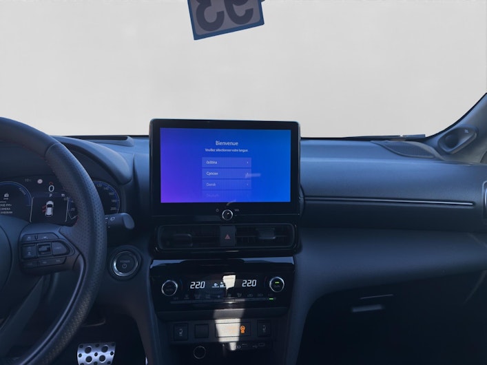 Vehicle image TOYOTA YARIS CROSS