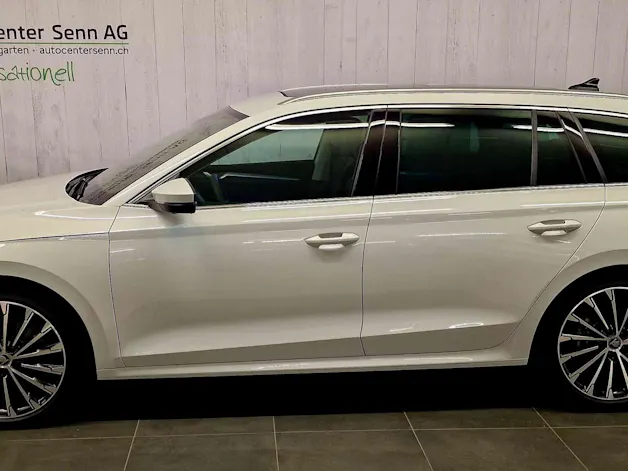 Škoda Octavia Combi 2.0 TSI DSG Selection 4x4