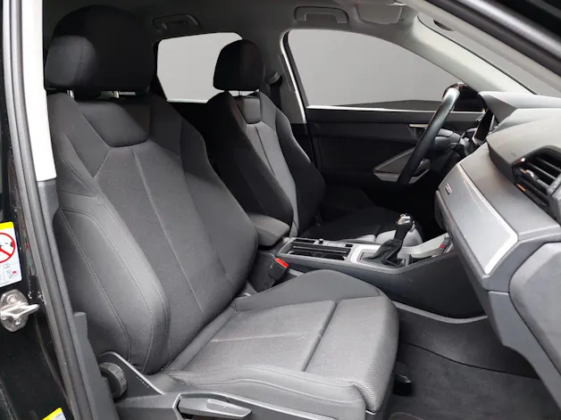 Audi Q3 35 TDI S line quattro S-tronic