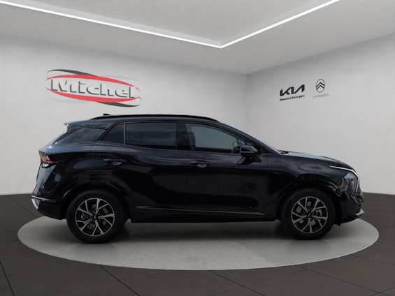 Vehicle image 6 Vehicle image 6