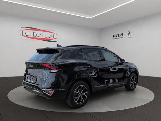 Vehicle image 5 Vehicle image 5