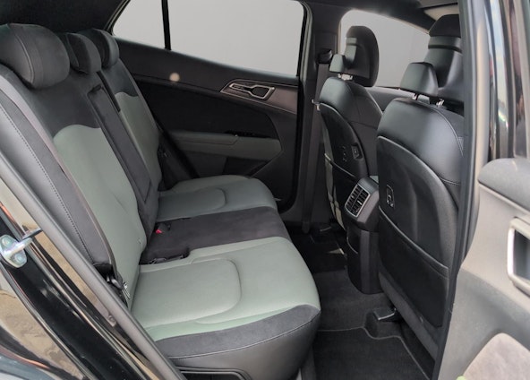 Vehicle image 14 Vehicle image 14