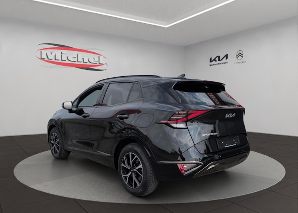 Vehicle image 3 Vehicle image 3