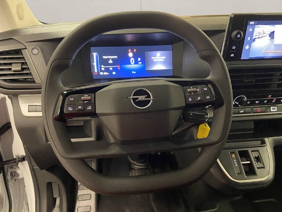 Vehicle image 6 Vehicle image 6