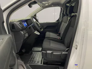 Opel Vivaro Cargo 2.0 D 144 S/S