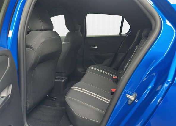 Vehicle image 9 Vehicle image 9