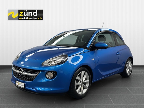 First vehicle image
