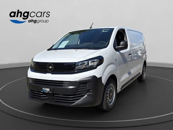First vehicle image