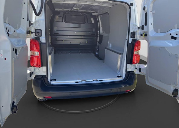 Vehicle image 6 Vehicle image 6