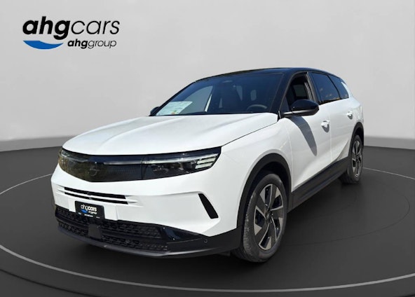 First vehicle image First vehicle image