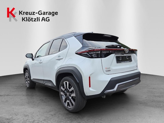 Vehicle image 4 Vehicle image 4