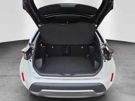 Vehicle image 9 Vehicle image 9