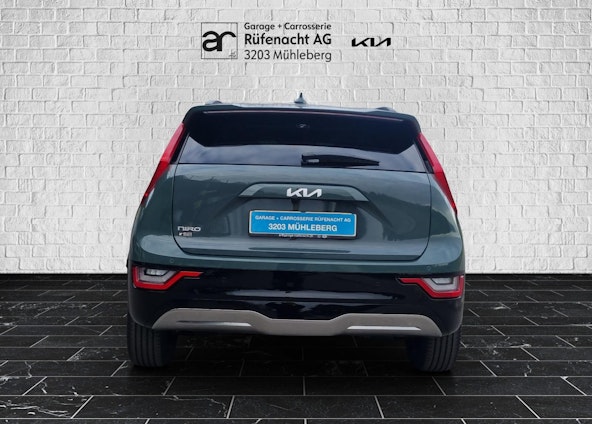 Vehicle image 3 Vehicle image 3