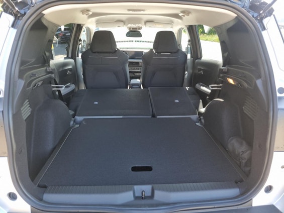 Vehicle image 9 Vehicle image 9