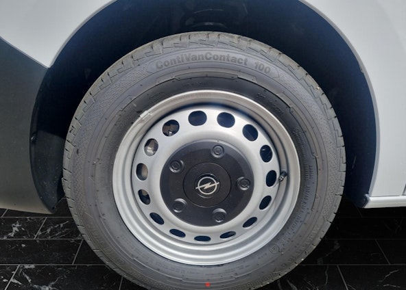 Vehicle image 10 Vehicle image 10