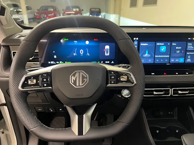 MG HS 1.5 PHEV Luxury