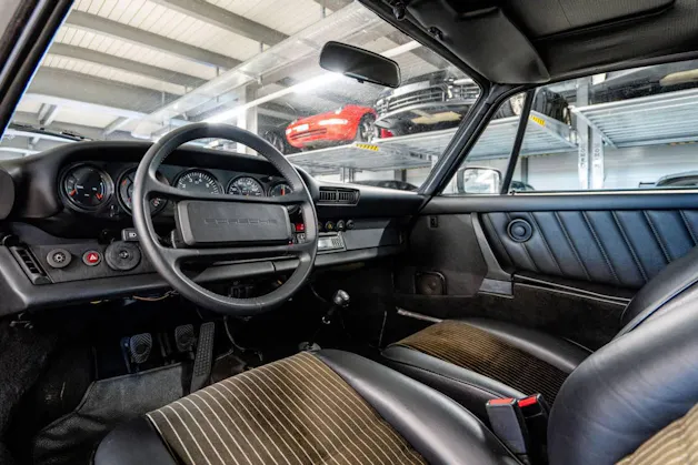 Porsche 911 Carrera Coupé