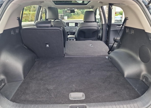 Vehicle image 9 Vehicle image 9