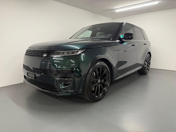 First vehicle image