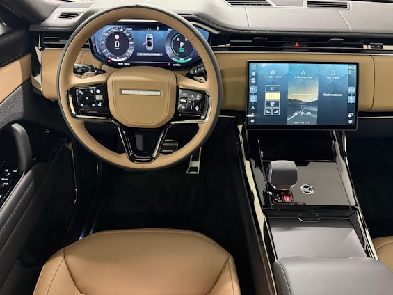 Vehicle image 8 Vehicle image 8