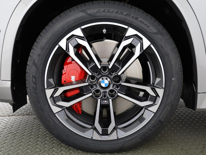 Vehicle image BMW X1