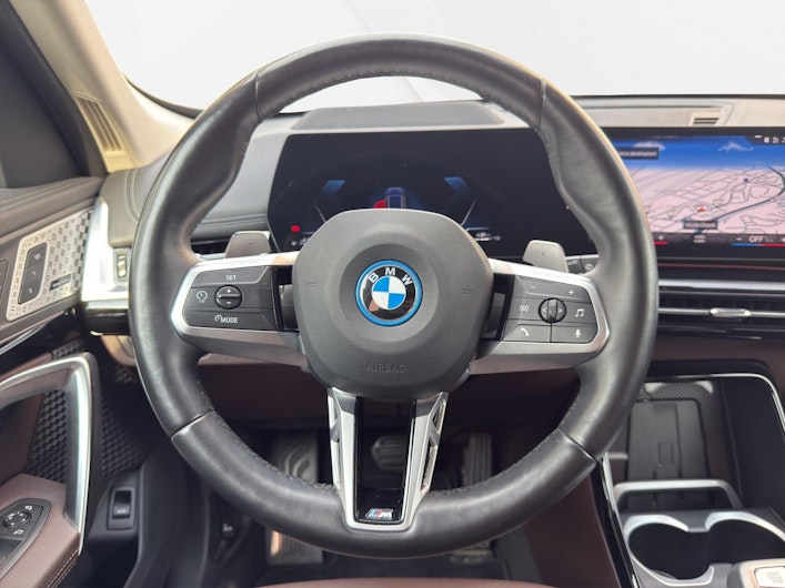 Vehicle image BMW X1