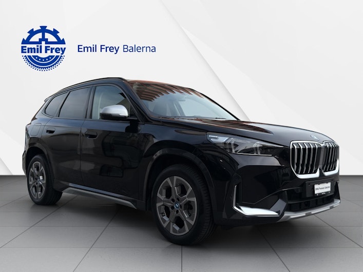 Vehicle image BMW X1