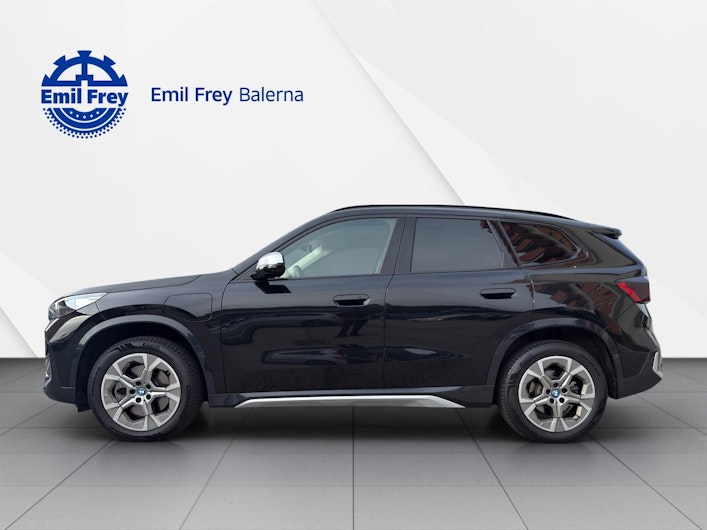 Vehicle image BMW X1