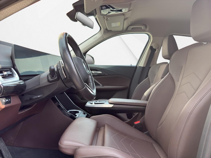 Vehicle image BMW X1