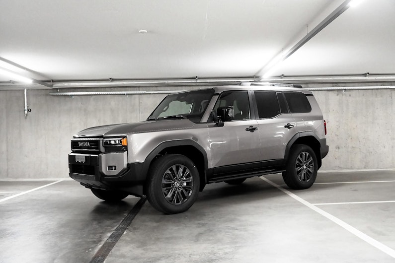 Vehicle image TOYOTA LANDCRUISER