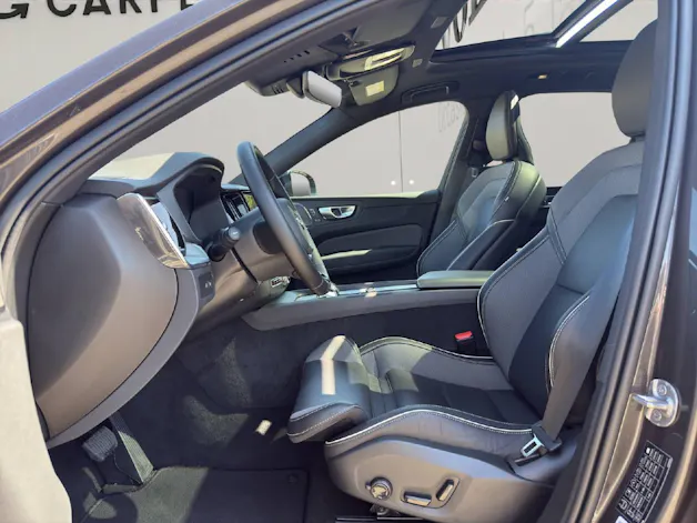 Volvo XC60 2.0 T8 TE Ultra Dark eAWD